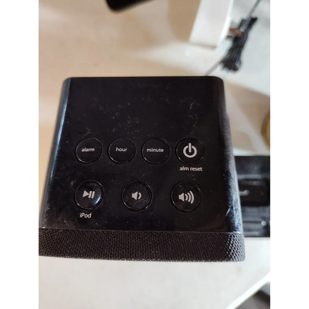 iHome clock charger